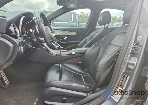 2018 Mercedes-Benz C 300 z USA, uszkodzony, nr VIN 55SWF4JB6JU261876